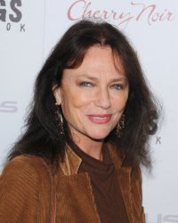 Jacqueline Bisset sera Anne Sinclair dans le film sur DSK