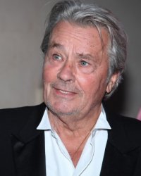 Cannes 2013 : Hommage rendu à Alain Delon