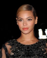 Beyoncé lâche Clint Eastwood