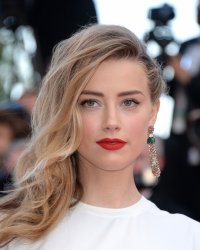 Amber Heard dans le prochain film de Tom Hooper ?