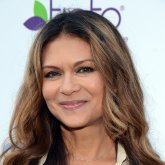 Nia Peeples