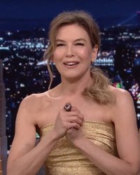Renée Zellweger pousse un coup de gueule contre les publicités anti-âge