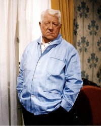 Jean Gabin : son fils se confie comme rarement sur leur relation