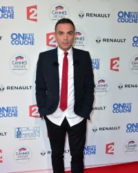 Après les accusations de la famille de Charlotte Valandrey, Yann Moix persiste