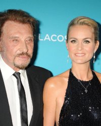 Laeticia Hallyday bouleversée par l'exposition "sensorielle" sur Johnny