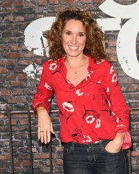JT de TF1 : comment Marie-Sophie Lacarrau adapte ses tenues selon l'actu