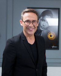 Julien Courbet : ce "drame familial" à l'origine d'une de ses émissions