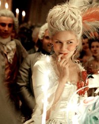 Pourquoi Marie-Antoinette fascine-t-elle toujours autant ?