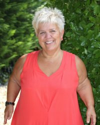 Mimie Mathy absente des Enfoirés pour des raisons de santé ?