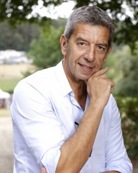 Michel Cymes, Nagui... ces stars bourreaux de travail