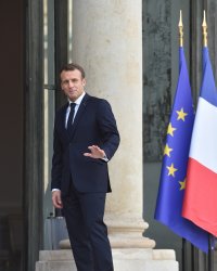 Emmanuel Macron dans une publicité pour des préservatifs ?