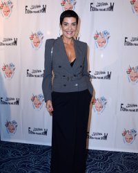 Cristina Cordula obtient la nationalité française : "Vive le camembert"