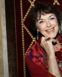 Anny Duperey en colère contre la "dictature sanitaire"
