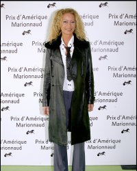 Raphaëlle Ricci se confie sur l'époque Star Academy : "J'ai reçu des menaces"