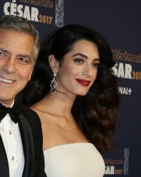 George et Amal Clooney, félicités sur les réseaux sociaux !