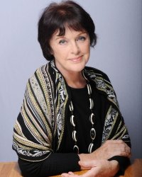 Anny Duperey : "Pour le moment, j'ai renoncé à l'amour"