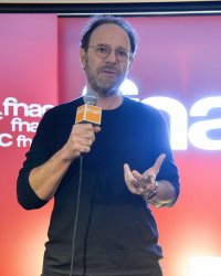 Marc Levy tacle On n'est pas couché, Yann Moix et Eric Naulleau