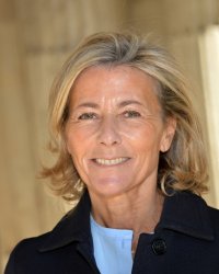 Claire Chazal se confie sur sa vie amoureuse : "J'ai toujours aimé qu'on m'aime"