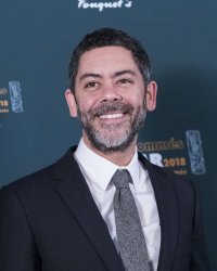 Découvrez quel acteur français succède à Camille Combal sur Virgin Radio