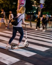 La trottinette, star de la Fashion Week parisienne