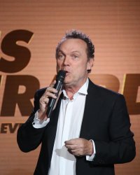 Julien Lepers rejoint le casting de Danse avec les stars !