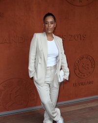 Amel Bent, sur son poids : "Ça n'est plus le drame de ma vie"