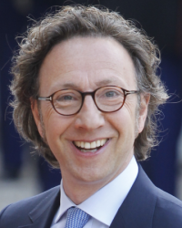 Stéphane Bern : inquiet pour l'un de ses fidèles compagnons