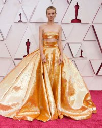 Oscars 2021 : les plus beaux looks des stars sur le tapis rouge