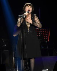 Mireille Mathieu : la star est "fascinée" par Paul des 12 coups de midi