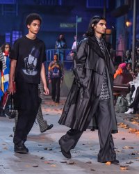 Michael Jackson : Louis Vuitton retire les pièces en hommage au chanteur