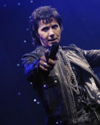 Jean-Luc Lahaye : le chanteur vient d'être élu président !