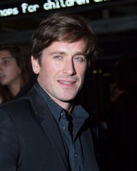 Thomas Dutronc se confie sur sa première fois avec une prostituée