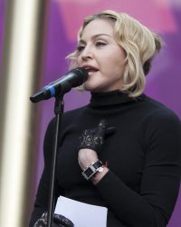Pourquoi la guerre est-elle déclarée entre Madonna et 50 Cent ?