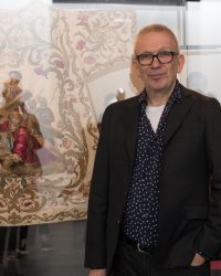 Jean-Paul Gaultier : il raconte sa bourde hilarante face au chanteur Prince