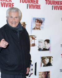 Claude Lelouch : sa belle déclaration à sa compagne, "très très importante"