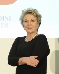 Françoise Laborde défend le CSA face à Cyril Hanouna