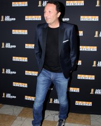 Arthur, Céline Dion, Ingrid Chauvin... les stars vous souhaitent la bonne année