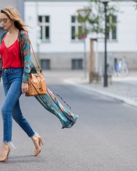 Comment bien porter le kimono, de l'été à la mi-saison ?