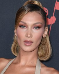 Créoles : les stars des boucles d'oreilles