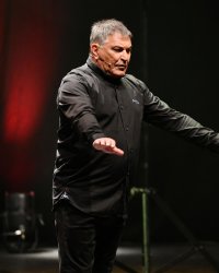 Jean-Marie Bigard révèle avoir été accro à la drogue et aux prostituées