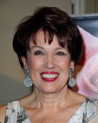 Roselyne Bachelot débarque sur RMC à la rentrée !