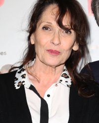 Pour Chantal Lauby, il n'y a pas de mari "attitré" à l'horizon !