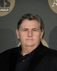 Pierre Ménès : de touchantes retrouvailles avec son acolyte Estelle Denis !