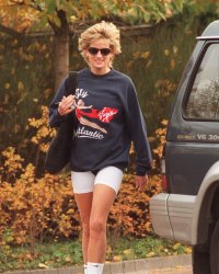 Lady Di : découvrez ce qu'elle utilisait à la place du parfum