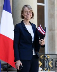 Françoise Nyssen après le suicide de son fils : le bonheur "est difficile"