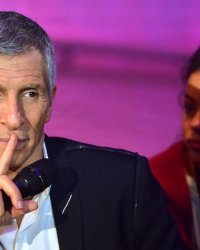 Nagui raconte ce vol de l'enfer : "Les masques à oxygène sont tombés"