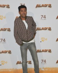Jamel Debbouze va affronter la championne du monde du cri de la mouette