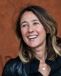 Alexia Laroche-Joubert a eu une enfance compliquée : "Je me suis sentie exclue"