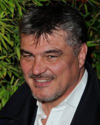 David Douillet révèle la naissance de sa petite fille après 4 mois !