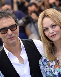 Vanessa Paradis et Samuel Benchetrit s'amusent des rumeurs à leur sujet